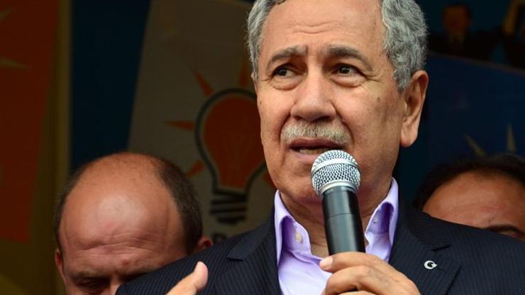 Bülent Arınç: Gülün de Davutoğlunun da söyledikleri doğrudur