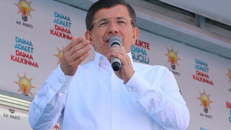 Başbakan Davutoğlu Karamanda konuştu