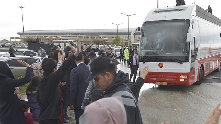 Vanda Erdoğanı protesto eden 4 kişi gözaltına alındı