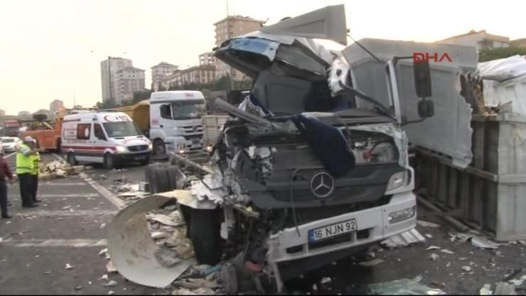 TEM ve E-5te art arda kaza