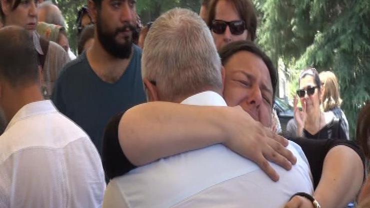 Sümer Tilmaç son yolculuğuna uğurlandı