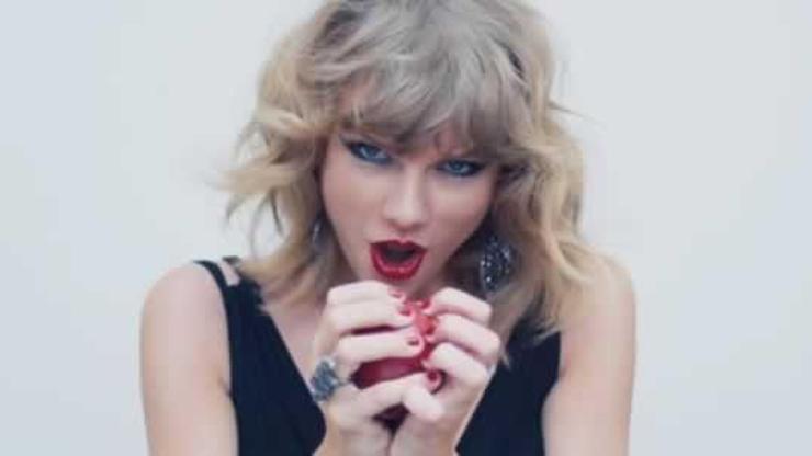 Taylor Swift, Apple’ı yola getirdi