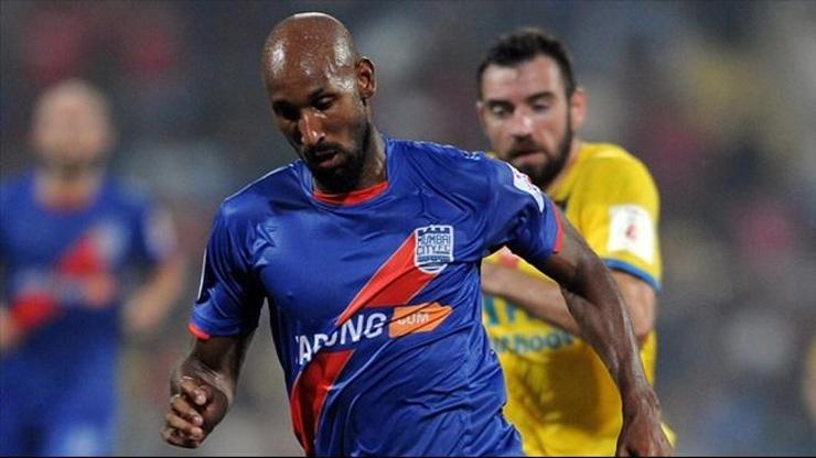 Anelka futbol kulübü satın aldı