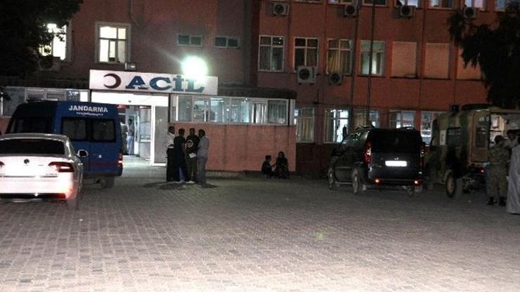2 ilde askeri araç devrildi: 2 asker şehit, 3 asker yaralı
