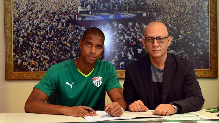 Bursaspor Faty ile anlaştı