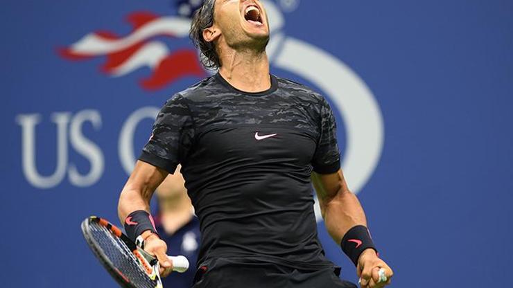 Nadal elendi, Serena az daha eleniyordu