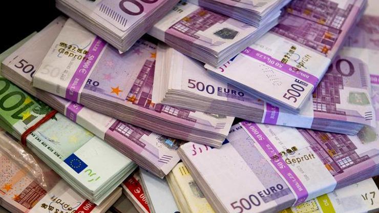Dolar ve Eurodan yeni rekor geldi