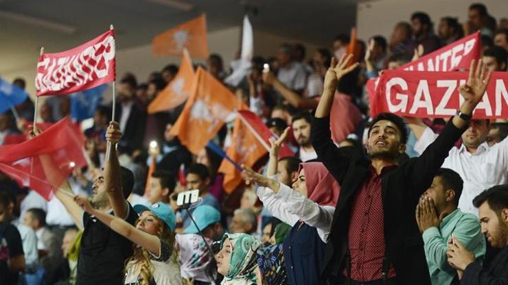 İşte AKPnin seçim şarkısı