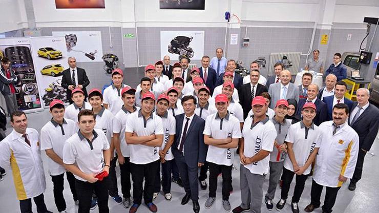 Renaultdan eğitime destek