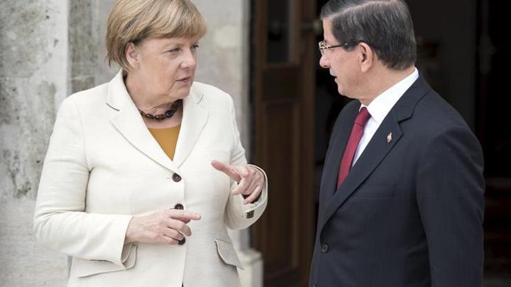 Merkel-Davutoğlu görüşmesi sona erdi