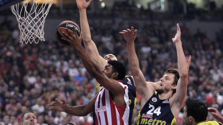 Fenerbahçe, Kızılyıldızı deplasmanda devirdi
