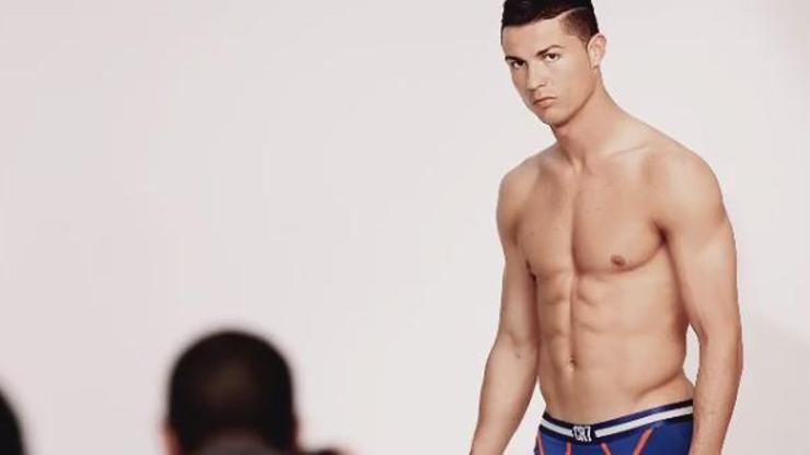 Ronaldonun kritik tweeti