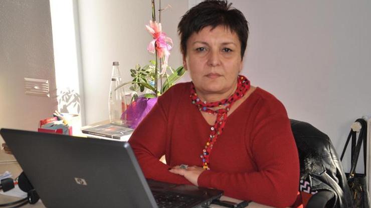 Haber yapan kadın gazeteci Ahlak Bürosunda ifade verdi