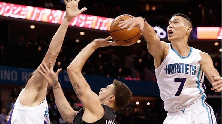 Hornets çaktırmadan zirveye koşuyor