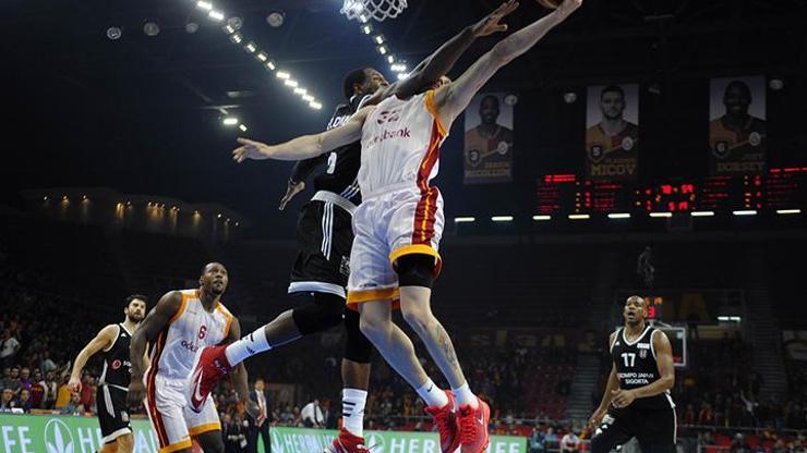 Derbide gülen Galatasaray Odeabank