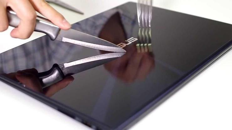 Gorilla Glass her yerde