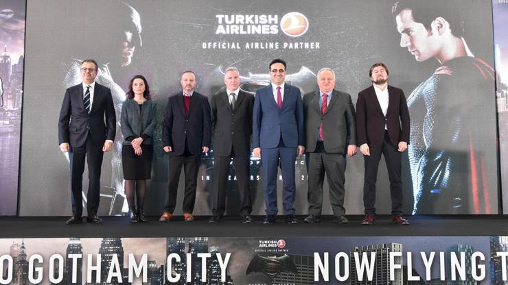 THY Batman ve Supermane sponsor oldu