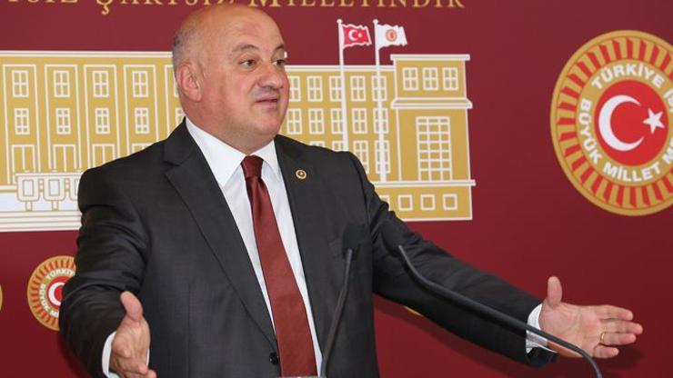 CHP YDK Başkanı Uğur Bayraktutan oldu