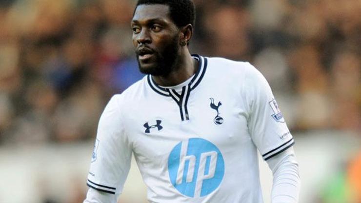 Adebayor Premier Ligde kaldı