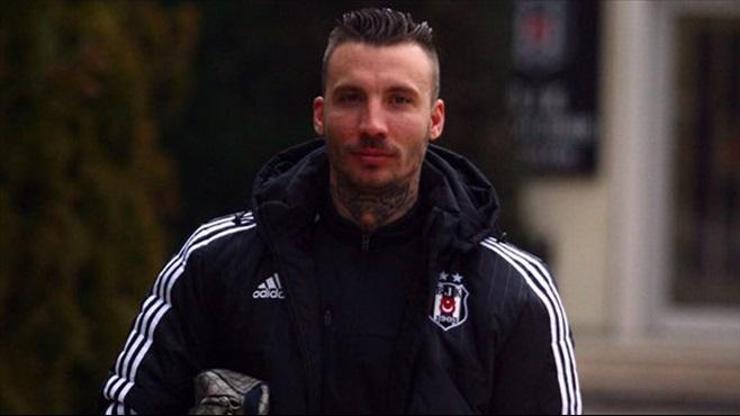 Boyko ve Alexis kadroda, Quaresma kadro dışı