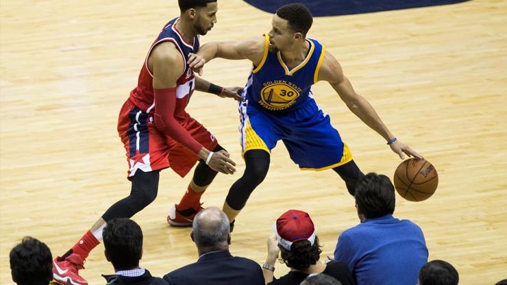 Curry 50 sayı ve üstü atanlar listesinde yükseliyor