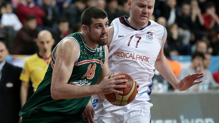 Banvit ve Pınar Karşıyaka deplasmanda kazandı