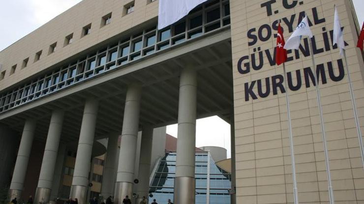 SGK: Emekli ve yaşlılık aylığından yapılan kesinti kaldırıldı