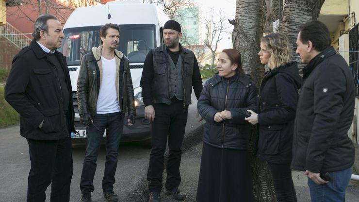 Arka Sokaklar 391. bölümde ekip, Civan dayı ve örgütün peşine düşüyor - izle