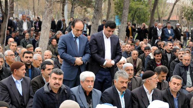 Demirtaş: Adil barış önerin kabul edelim
