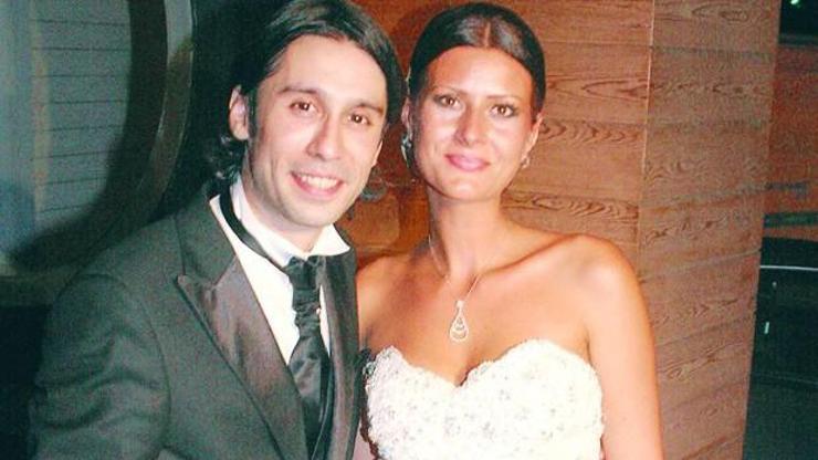 Merih Ermakastar boşanıyor