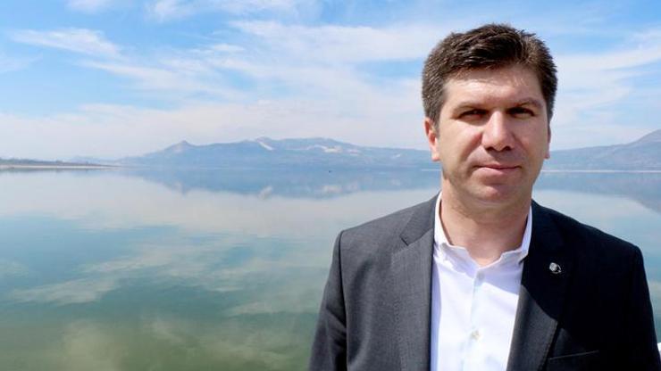 Yeni su kaynağı olmazsa Burdur Gölü kuruyacak
