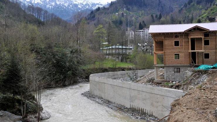 Rize’yi karıştıran duvar için yıkım kararı