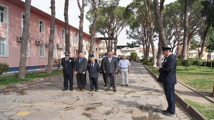 Bozdoğanda 6 kişilik resmi kutlama