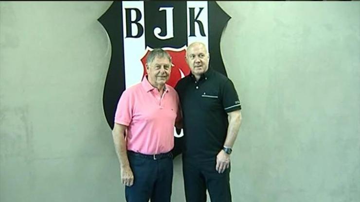 Gordon Milne ve Ian Wilson Vodafone Arenayı gezdi