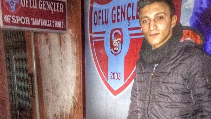 İşte hakemi döven saldırgan