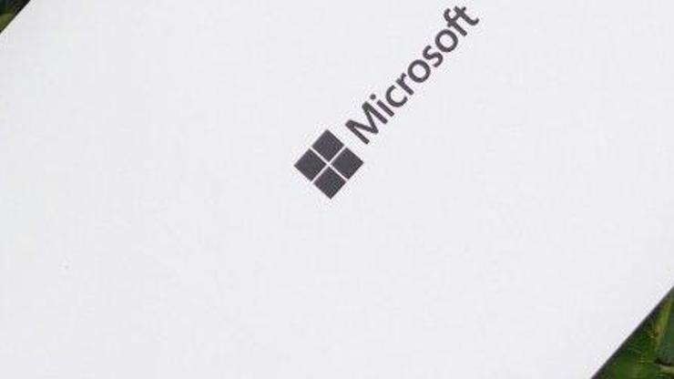 Microsoft Windows’lu telefonlar konusunda ısrarcı