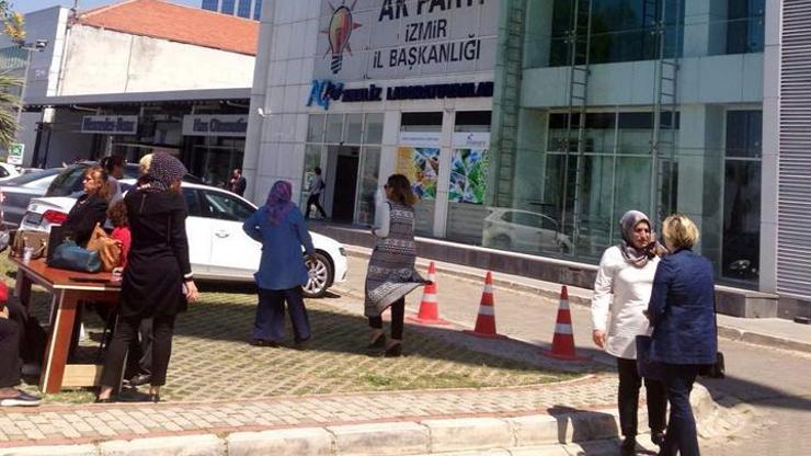 AK Parti binasında zehirli gaz paniği