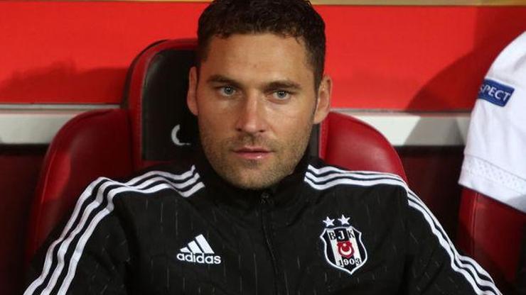 Beşiktaşta Alexisin yerine Tosic oynayacak