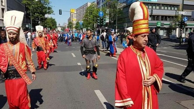 Mehter takımına polis müdahalesi