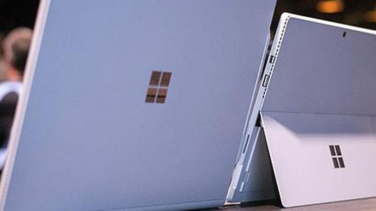 Surface Book 2 neden ertelendi