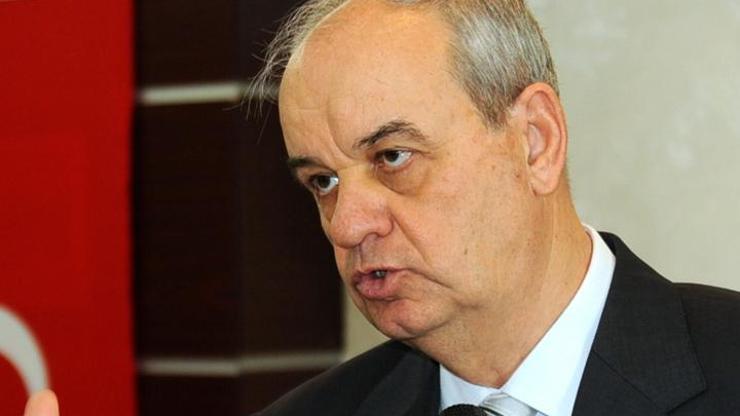 İlker Başbuğ: İmam hatipleri kapatırsanız, ortaya cemaatler çıkıyor