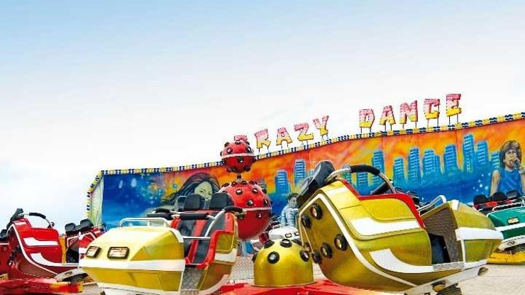 Eskişehirde lunaparkta korkutan kaza
