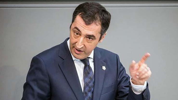 Alman vekil Özdemir: İnkara artık gerek yok, Biz de oradaydık mesajı verildi