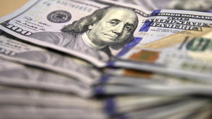 Dolar güne düşüşle başladı