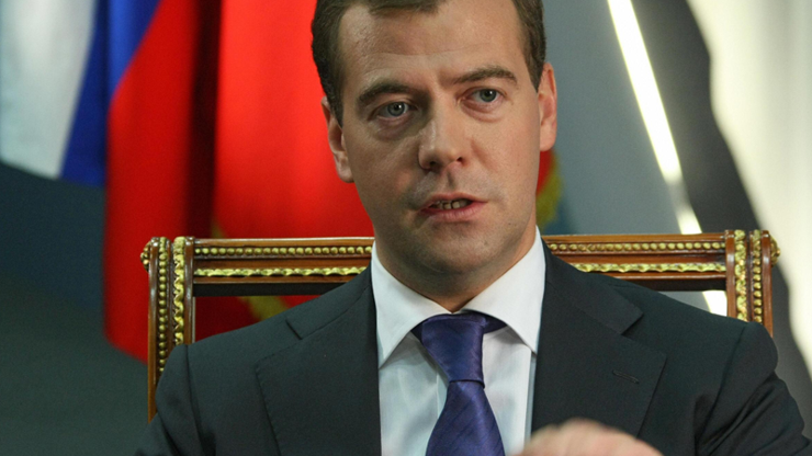 Medvedev: Türk sebze-meyvesine henüz izin vermedik