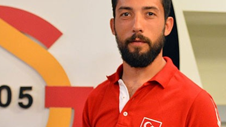 Galatasaraylı milli sporcu bıçaklandı