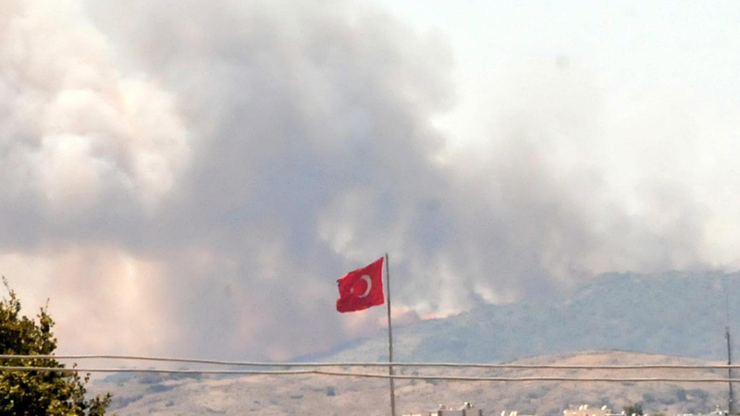 Bodrum makilik alanda yangın çıktı