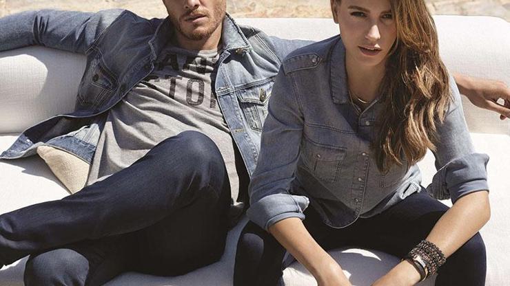 Serenay Sarıkaya ile Kerem Bürsin tatilde