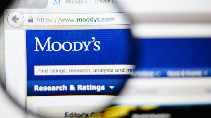 Moodys Türkiyenin notunu indirim için izlemeye aldı