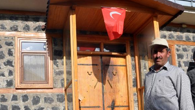 Gülenin doğduğu ev yakılmak istendi